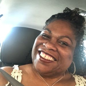 Meet your Posher, Vicky